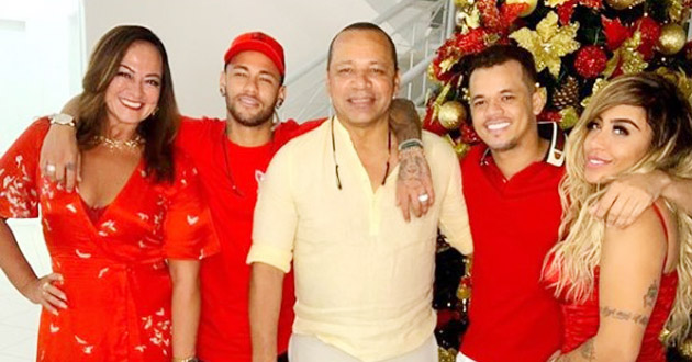 neymar with family
