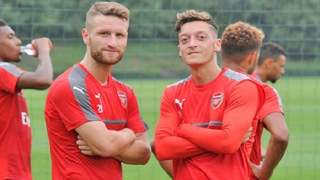 ozil and mustafi