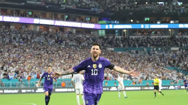 performance messi argentina