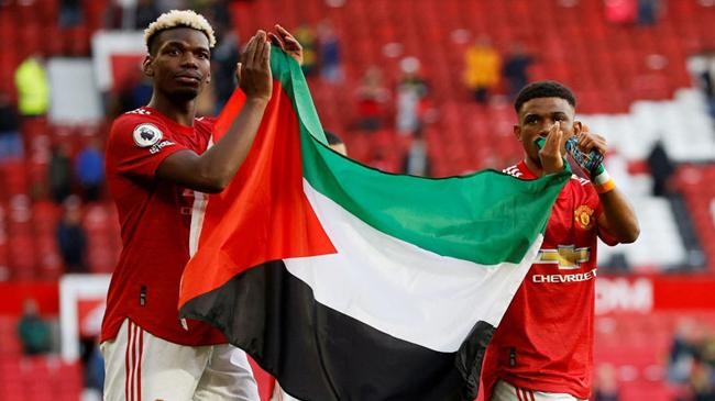 pogba with palastine flag