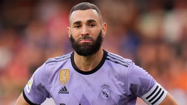 real madrid confirm karim benzema is leaving