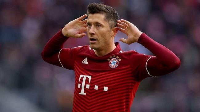 robert lewandowski could leave bayern munich