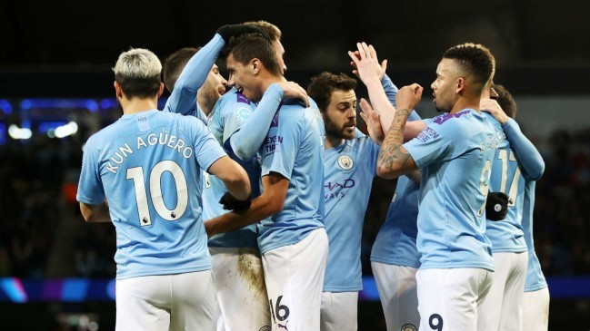 rodri celebrations with team mates