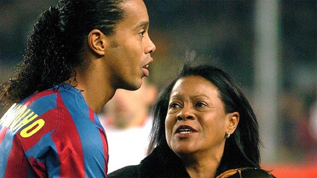 ronaldinho have lost his mother