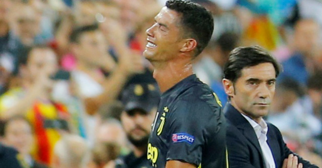 ronaldo cry red card