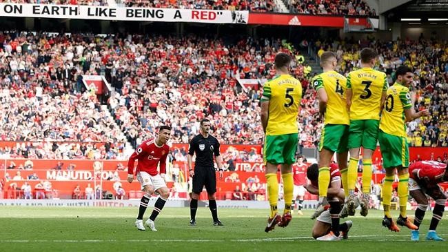 ronaldo free kick