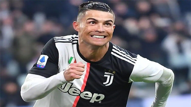 ronaldo juventus 8