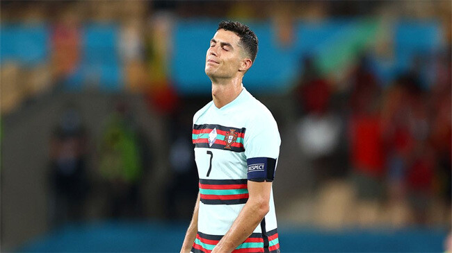 ronaldo portugal sad