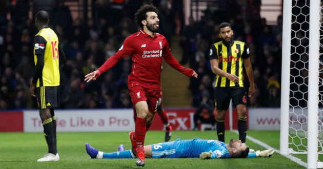 salah celebrates a goal