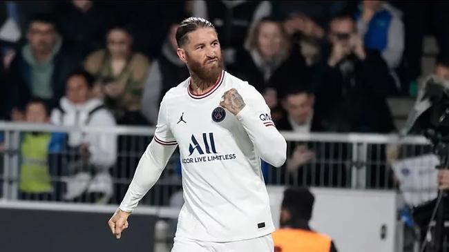 sergio ramos psg 6