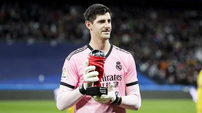 thibaut courtois goalkeeper 1