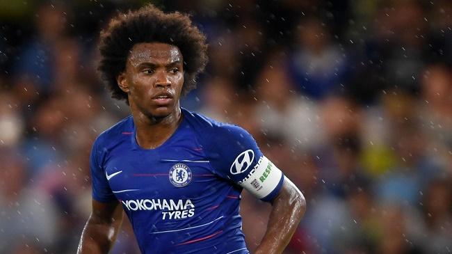 willian chelsea midfielder