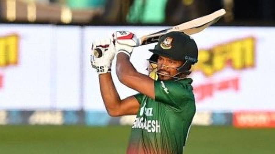বাজে ফর্ম সত্ত্বেও ‘অভিজ্ঞতার’ যুক্তিতে টি-টোয়েন্টি দলে শান্ত