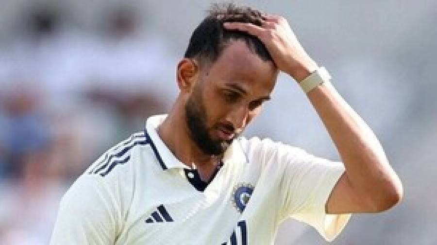 ভারতীয় পেসারের লজ্জার রেকর্ড