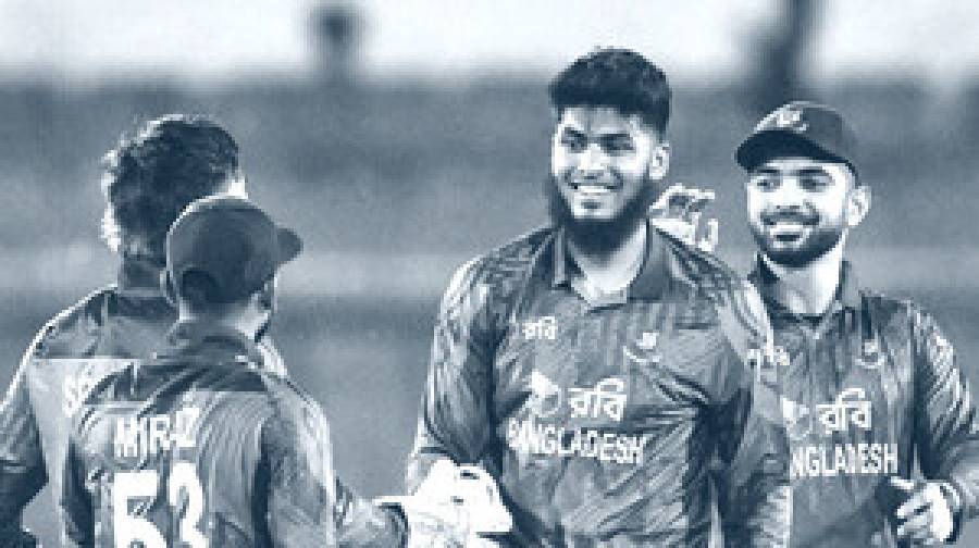 মিরপুরে রিশাদ-বিষে নীল ওয়েস্ট ইন্ডিজ