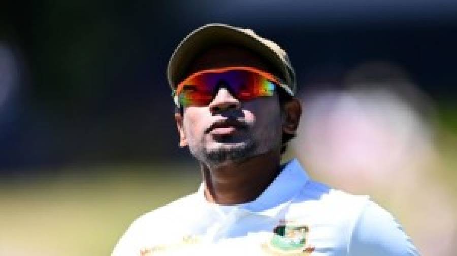 গর্জে উঠলেন মুশফিক! সেঞ্চুরি করেই দিলেন ‘কড়া জবাব’