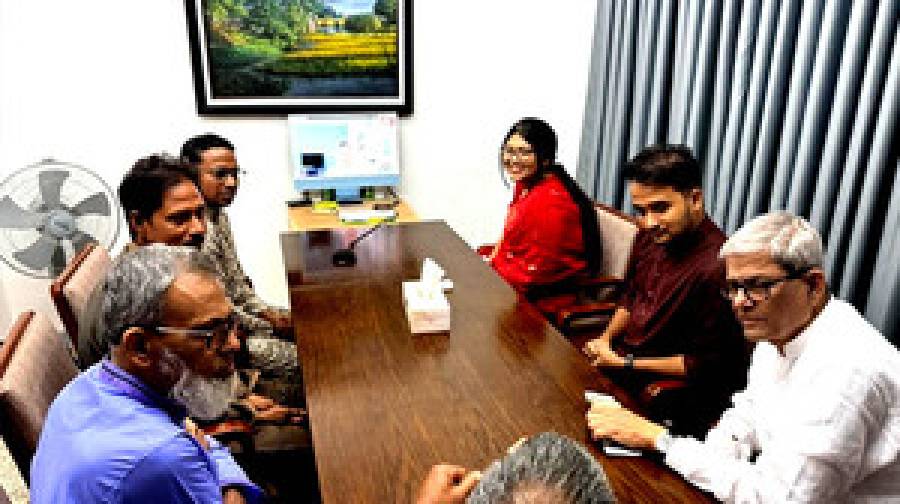 বিএনপির পাশে থাকার অঙ্গীকার জুলাইয়ের শহীদ পরিবারের