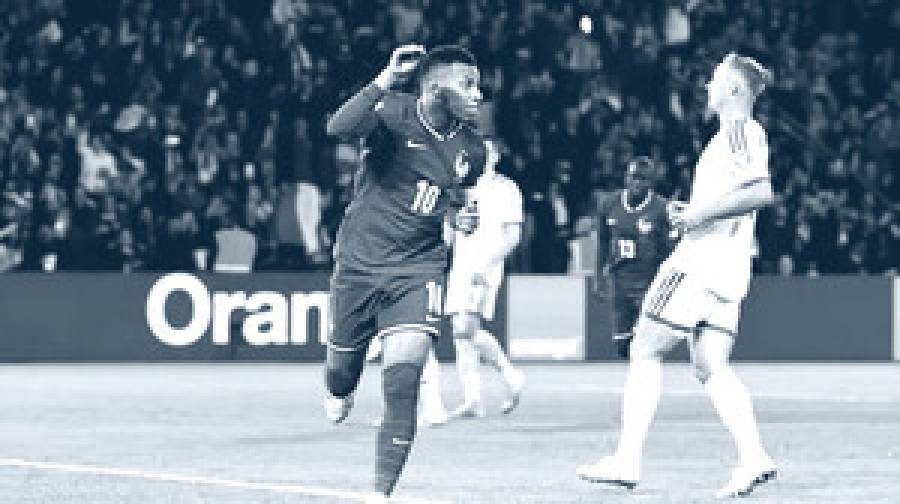 এমবাপ্পের জোড়া গোলে বিশ্বকাপ নিশ্চিত করল ফ্রান্স