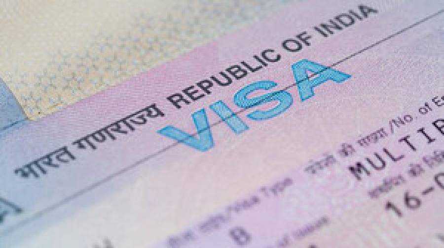 ভিসা প্রক্রিয়া সহজ করার জন্য ভারতের কাছে ওষুধশিল্প নেতাদের আহ্বান