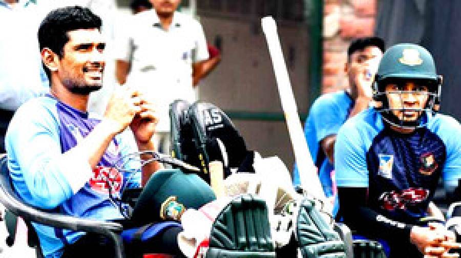 শততম টেস্টে মুশফিককে নিয়ে যা বললেন রিয়াদ