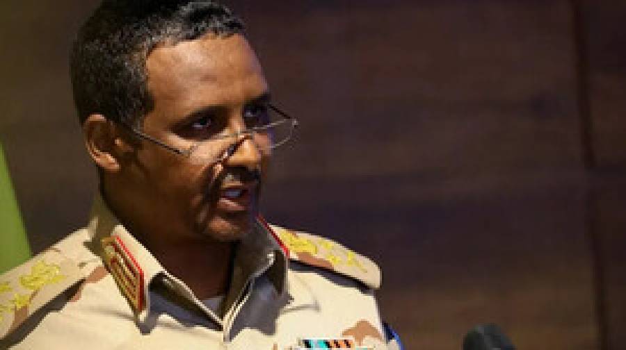 সুদানে একতরফা তিন মাসের ‘মানবিক যুদ্ধবিরতি’ ঘোষণা