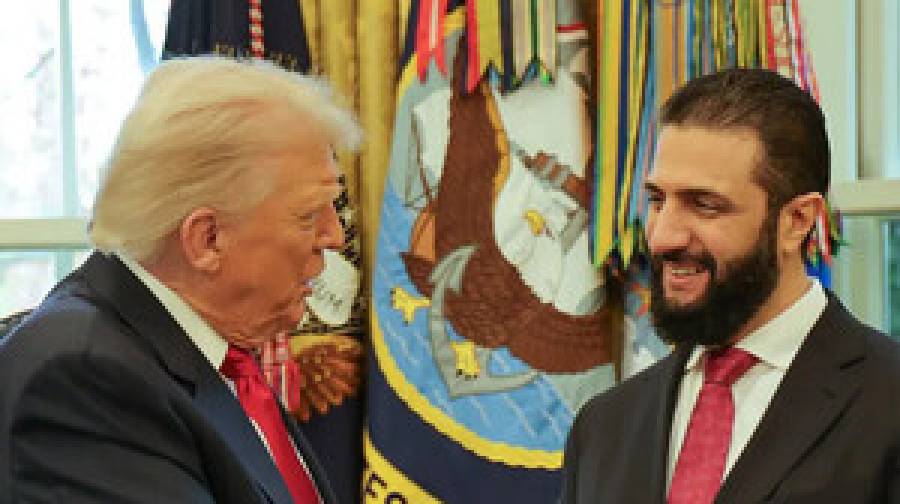 সিরিয়ার প্রেসিডেন্টকে ট্রাম্পের বার্তা: ‘আহমেদ, আপনি হবেন একজন মহান নেতা’