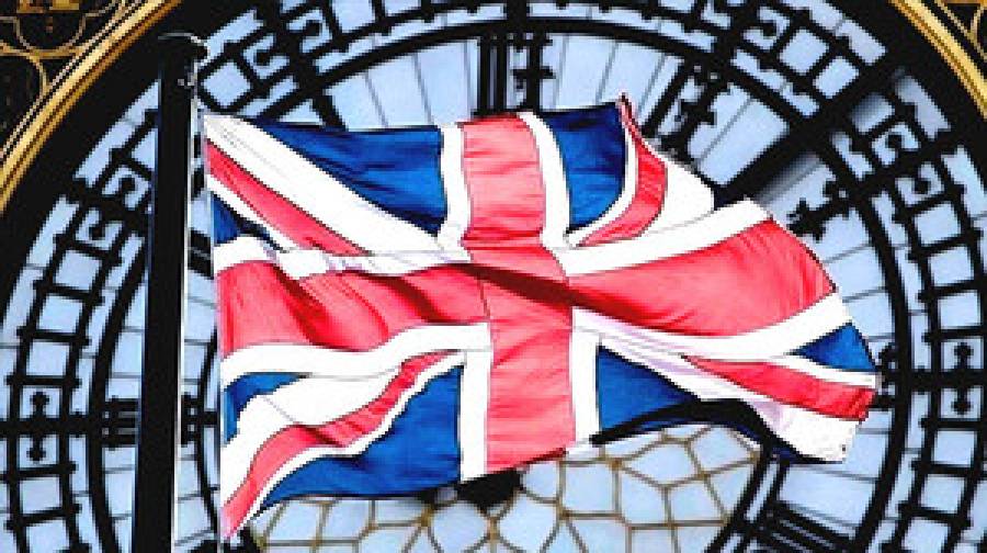 যুক্তরাজ্যের একাধিক বিশ্ববিদ্যালয়ে বাংলাদেশ ও পাকিস্তানের শিক্ষার্থীদের ভর্তি স্থগিত