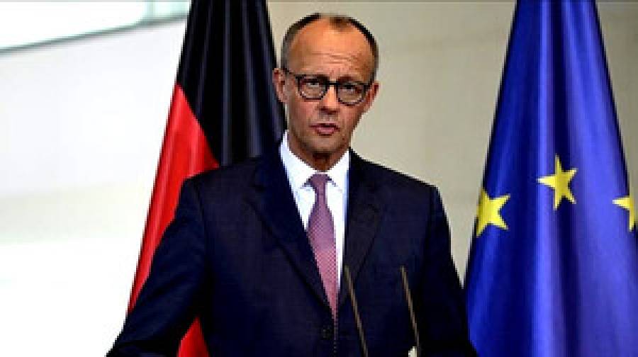 ট্রাম্পকে জার্মান নেতার বার্তা: মাস্কের এক্সকে ইউরোপীয় আইন মানতেই হবে