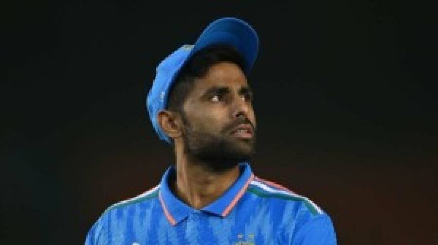 সিরিজ জয়ের উৎসবেও মলিন অধিনায়ক সূর্যকুমার, সতীর্থের অভয়বাণী