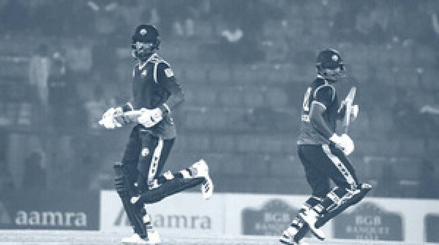 মালিকানা সংকটের মেঘ কাটিয়ে বিপিএলে চট্টগ্রামের রাজকীয় সূচনা