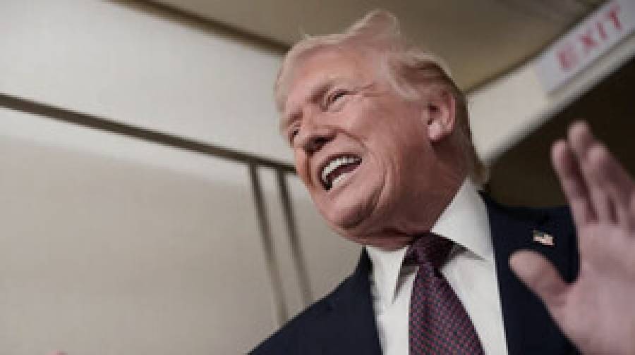 ইরানের সঙ্গে ব্যবসা করা দেশগুলোর ওপর ২৫% শুল্ক আরোপের ঘোষণা ট্রাম্পের