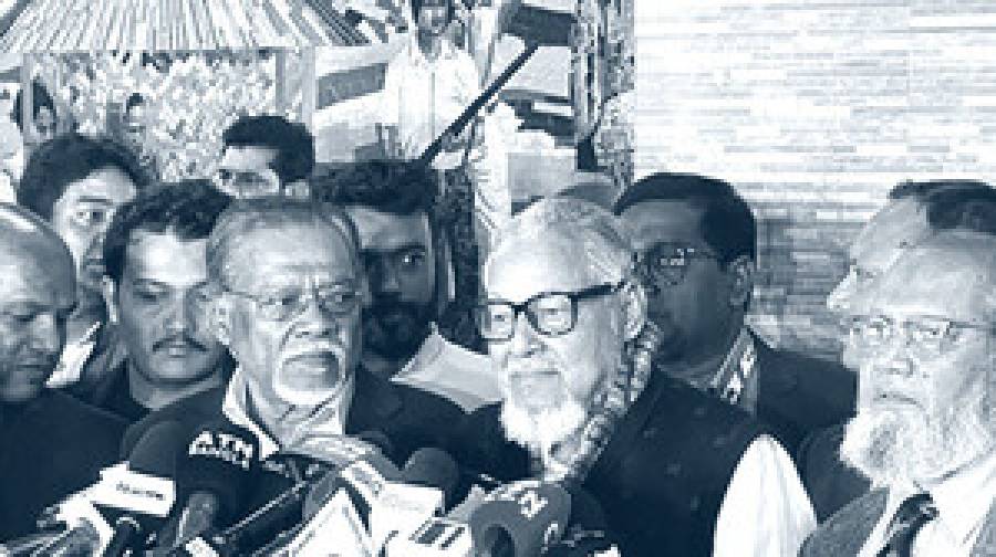 ব্যালটের ভাঁজে ধানের শীষ ও ভাইরাল ভিডিও: ইসির হস্তক্ষেপ চাইল বিএনপি