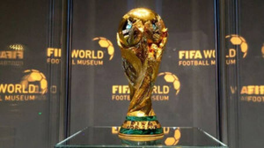 চতুর্থবারের মতো বাংলাদেশে বিশ্বকাপ ট্রফি