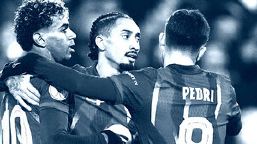 রিয়ালের বিদায়ের পর কঠিন জয়ে টিকে রইল বার্সেলোনা