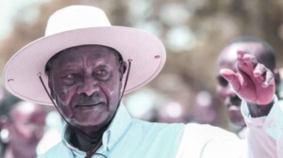 উগান্ডার প্রেসিডেন্ট নির্বাচন: টানা পাঁচ দশক ক্ষমতায় থাকার ইতিহাস গড়লেন মুসোভেনি