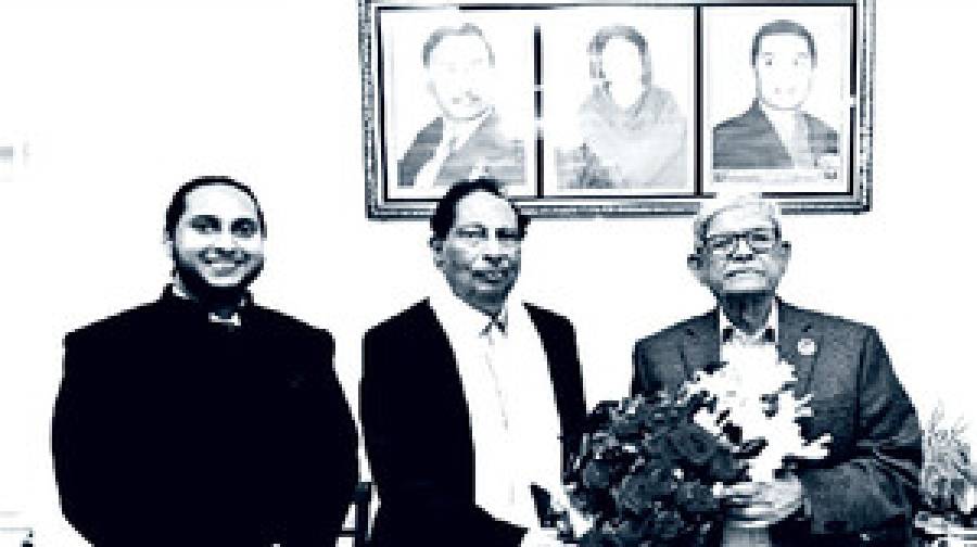 বিএনপিতে যোগ দিলেন সাবেক তথ্য প্রতিমন্ত্রী অধ্যাপক আবু সাইয়িদ