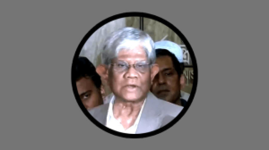 অর্থ উপদেষ্টা: ব্যাংকিং খাতের ১৫ বছরের জঞ্জাল ১৪ মাসে সাফ করা অসম্ভব