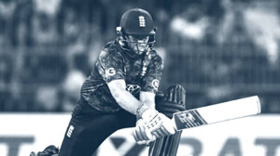 কলম্বোতে রুটের ব্যাটে ঘুরে দাঁড়াল ইংল্যান্ড