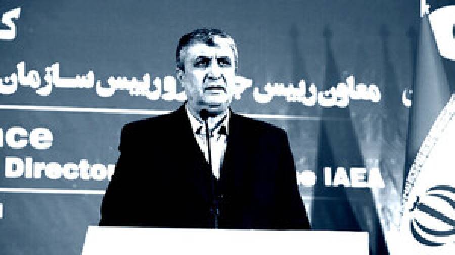 নিষেধাজ্ঞা তুললে ইউরেনিয়াম সমৃদ্ধকরণ কমাতে রাজি ইরান