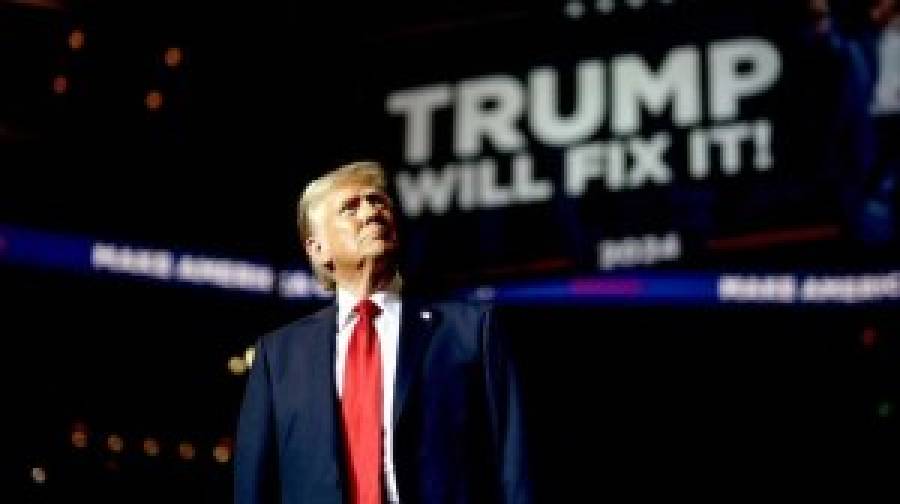 রাশিয়ার সঙ্গে চুক্তির বিষয়ে জেলেনস্কিকে ‘তৎপর হওয়ার’ তাগিদ ট্রাম্পের