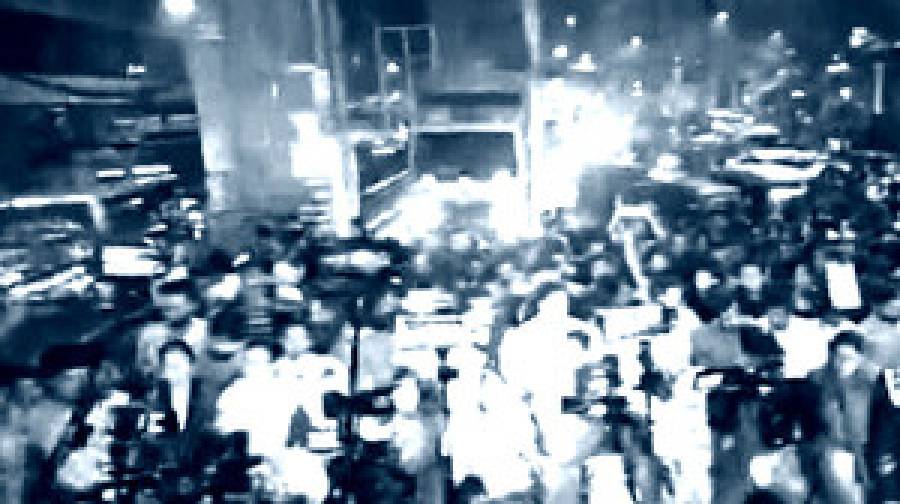 রাজধানীতে মধ্যরাতে এনসিপির বিক্ষোভ মিছিল