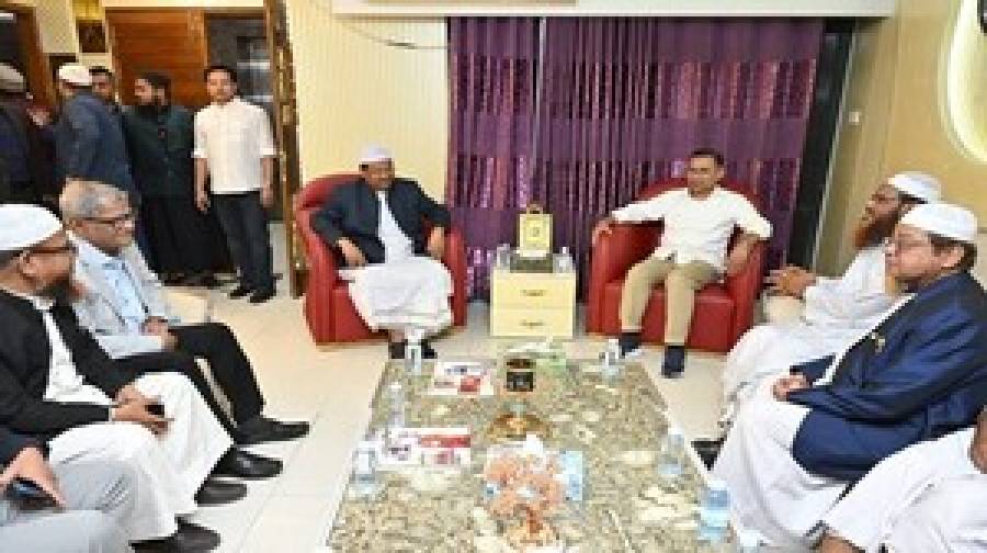 ৪৫ মিনিটের বৈঠকে রাজনৈতিক ঐক্যের ডাক বিএনপি চেয়ারম্যানের