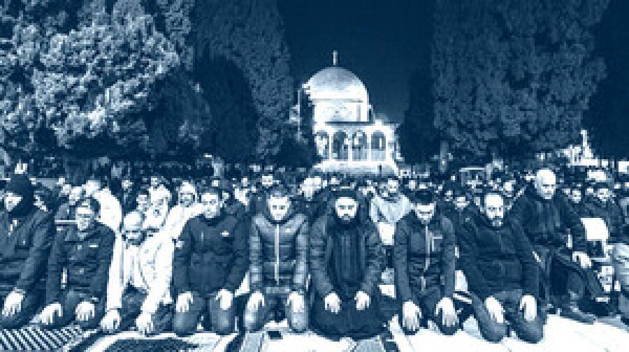 আল-আকসায় জুমার নামাজ: মাত্র ১০ হাজার ফিলিস্তিনিকে প্রবেশের অনুমতি দিলো ইসরায়েল