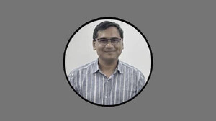 প্রধানমন্ত্রীর ব্যক্তিগত সহকারী চিকিৎসক হলেন মনোয়ারুল কাদির বিটু