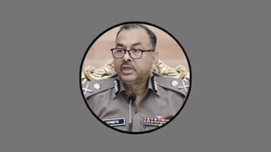 ডিএমপি কমিশনার: কেন্দ্রীয় শহীদ মিনারে নিশ্ছিদ্র নিরাপত্তা দেওয়া হবে