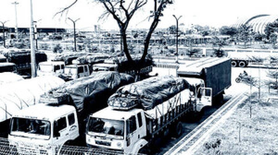 ৪ মাস পর ছাড়পত্র পেয়ে ভারতে ঢুকল ১৭৬ ট্রাক সুপারি