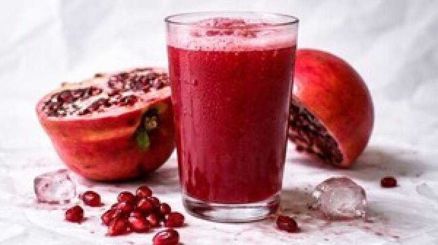 ইফতারে এক গ্লাস বেদানার রস পান করলে শরীরে যা ঘটে