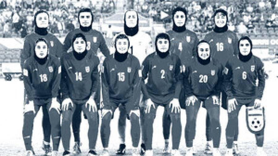 অস্ট্রেলিয়ায় আশ্রয় পেলেন ইরানের পাঁচ নারী ফুটবলার