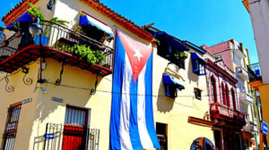 এক সপ্তাহে দ্বিতীয়বার বিদ্যুৎহীন পুরো কিউবা