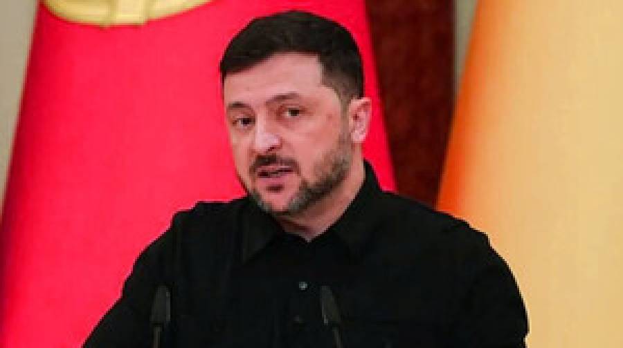 জেলেনস্কি: মার্কিন-ব্রিটিশর ঘাঁটির বিষয়ে ইরানকে গোয়েন্দা সহায়তা দিচ্ছে রাশিয়া